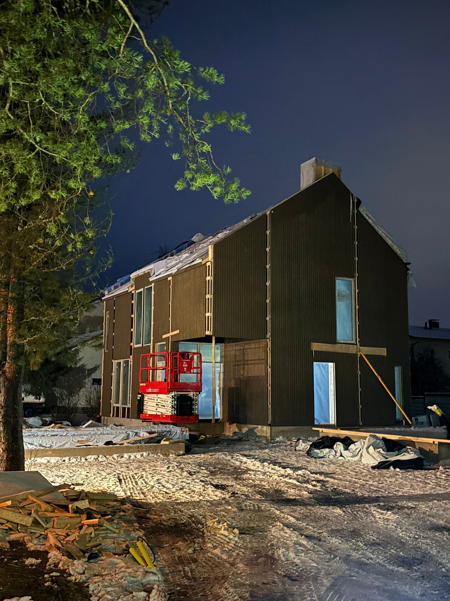 Elementit asennettu